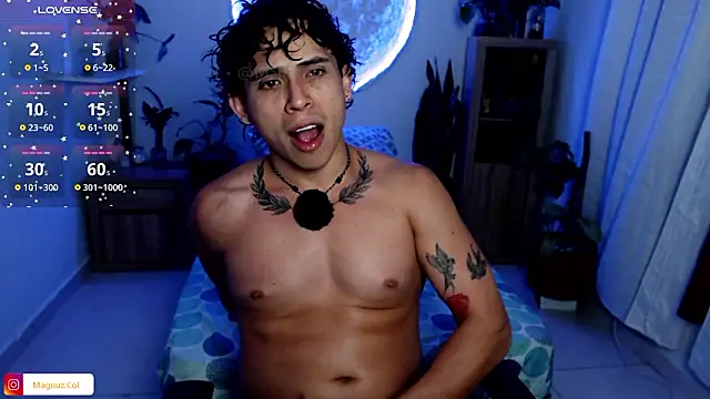 Magnuz Col online show from February 26, 3:49 am