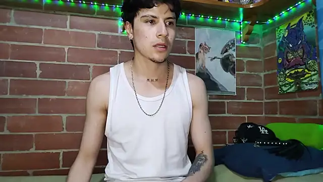 PaulDamico online show from April 18, 11:49 pm