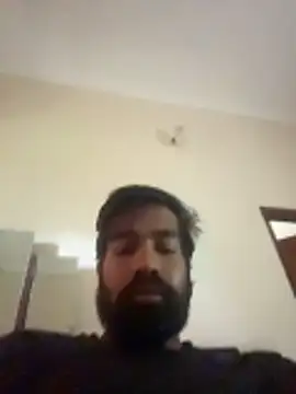 priyansh92924 online show from June 14, 2:24 am