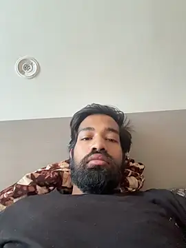 priyansh92924 online show from June 19, 3:22 am