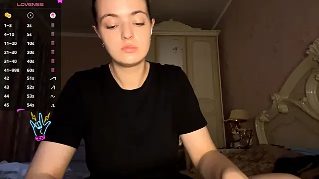 MistressBabe online show from June 22, 4:37 pm