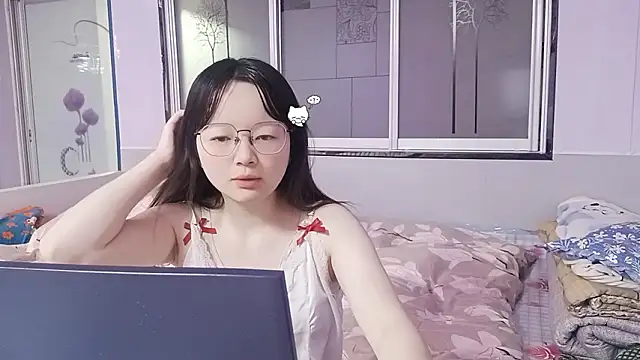 weiwei4999 online show from February 13, 9:05 am