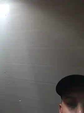LUis3194 online show from July 1, 7:02 pm