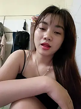 Pinks cool online show from April 24, 8:28 am