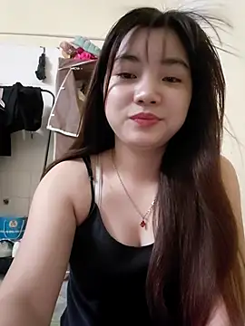 Pinks cool online show from April 26, 3:42 pm