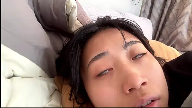 SweetMiaXO online show from April 22, 10:11 pm