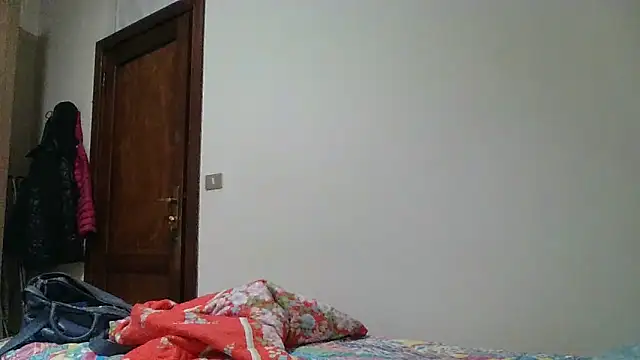 Snapshot of Miasexmilf chatting on April 14, 6:08 am Miasexmilf online show from April 14, 6:08 am