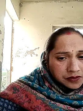 Cute-karisma1234 online show from February 24, 3:04 am