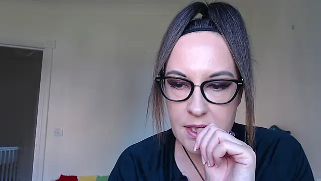 PsychicDominatrix online show from March 26, 11:05 am