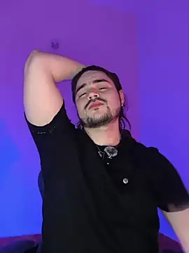 Derek Vow online show from February 4, 12:05 am