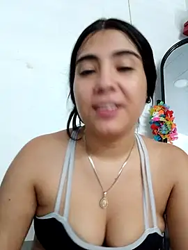 Ailen-cute online show from March 7, 6:49 pm