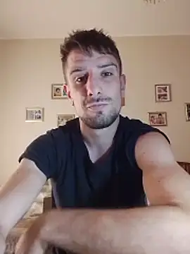 Snapshot of Mcsimotoro chatting on June 3, 3:50 pm Mcsimotoro online show from June 3, 3:50 pm