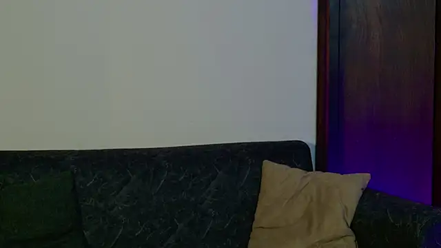 aramjones online show from March 12, 8:53 am