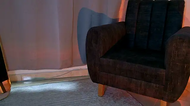 aramjones online show from April 13, 11:48 am