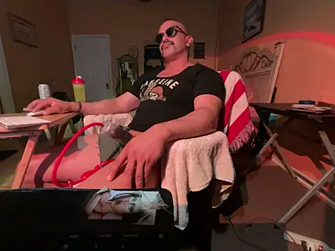 daddydonkey84 online show from February 9, 7:12 am