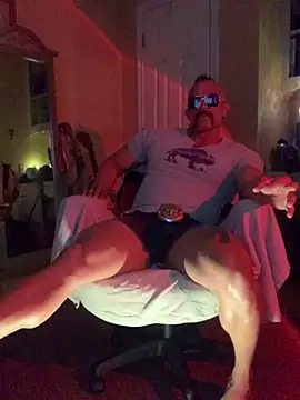 daddydonkey84 online show from April 23, 5:52 am