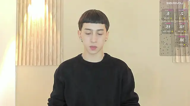 lian cameron online show from February 24, 3:59 am