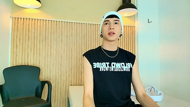 lian cameron online show from March 14, 3:56 am