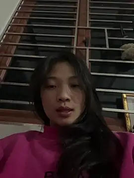 Snapshot of Lyn-be99 chatting on February 8, 1:58 pm Lyn-be99 online show from February 8, 1:58 pm