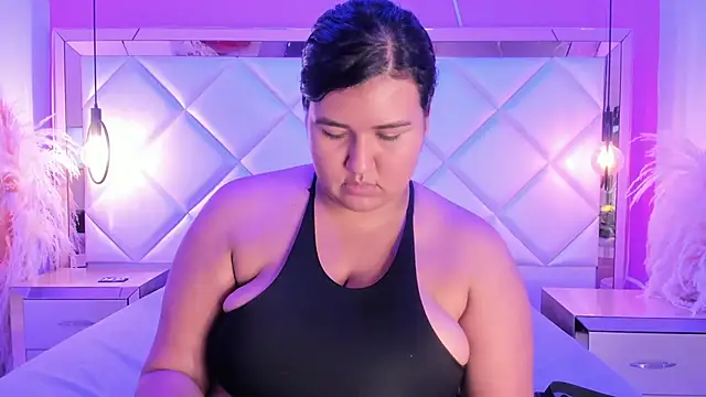 Dojaaiisha online show from February 8, 10:57 pm