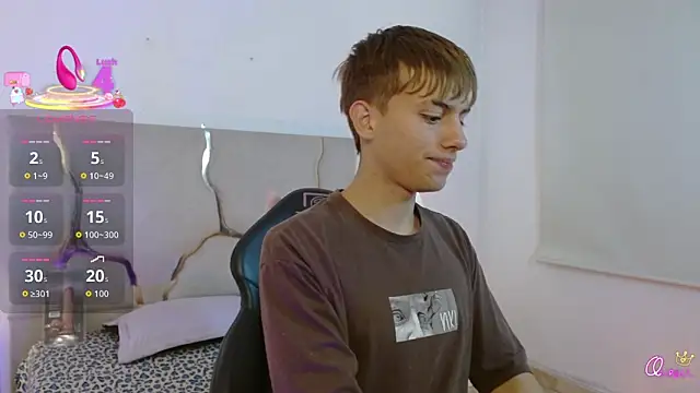 EVAN TAY online show from March 21, 3:55 am