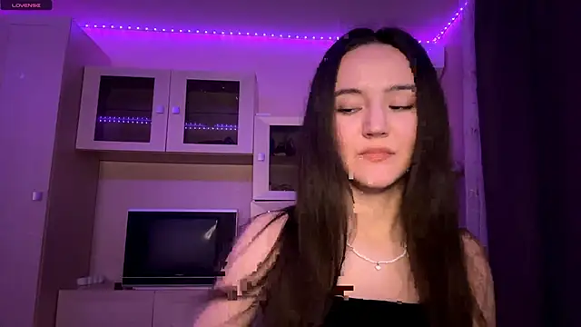 Kiaicatie online show from April 22, 5:14 pm