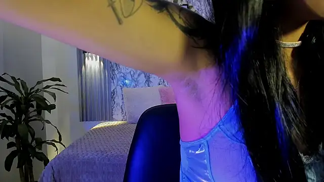 ChloeeMasonn online show from April 18, 11:03 am