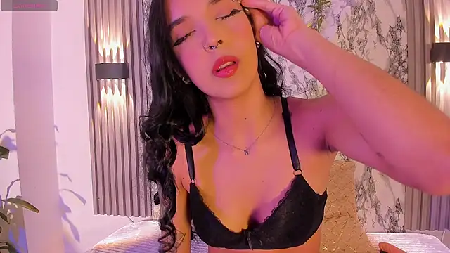 ChloeeMasonn online show from July 25, 12:25 pm