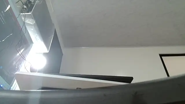 kendal1  online show from April 21, 2:56 pm