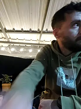 Snapshot of Erickpritz_xh chatting on February 26, 4:55 am Erickpritz xh online show from February 26, 4:55 am