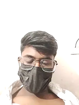 Snapshot of pkverma852 chatting on May 15, 7:48 am pkverma852 online show from May 15, 7:48 am