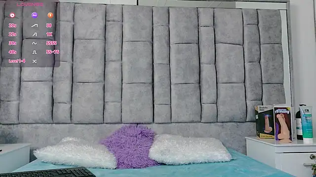 Ayla Han online show from April 14, 12:49 am