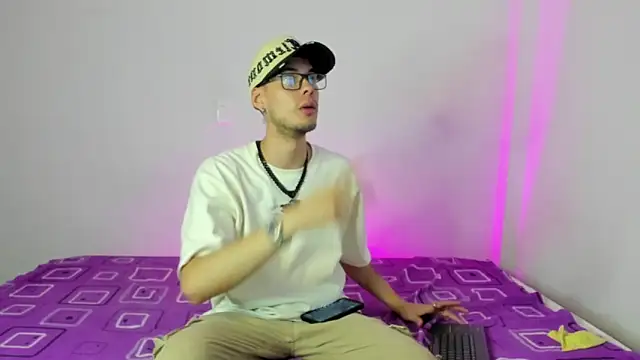 Vlad  night online show from February 12, 12:11 pm