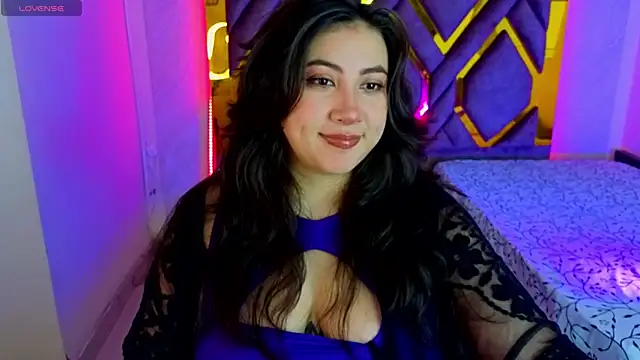 Luvienne online show from April 22, 7:37 pm