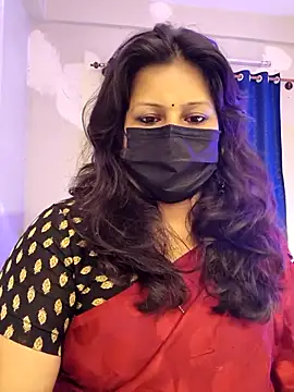 Snapshot of noty_girl2 chatting on May 9, 12:10 pm noty girl2 online show from May 9, 12:10 pm