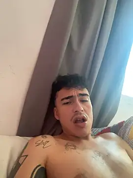 vanilla Kush online show from April 12, 3:39 pm