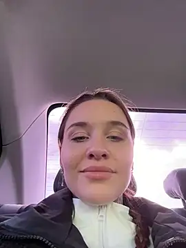 Snapshot of KishaMur chatting on March 9, 5:22 am KishaMur online show from March 9, 5:22 am