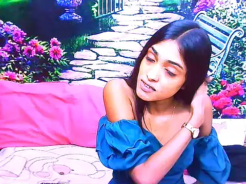 Snapshot of IndianPretty14u2Luv chatting on May 1, 5:23 am IndianPretty14u2Luv online show from May 1, 5:23 am