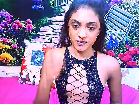 Snapshot of IndianPretty14u2Luv chatting on May 19, 6:14 pm IndianPretty14u2Luv online show from May 19, 6:14 pm