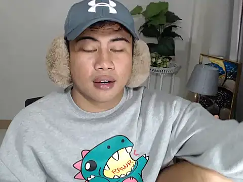 Snapshot of beraldick chatting on February 17, 7:05 am beraldick online show from February 17, 7:05 am