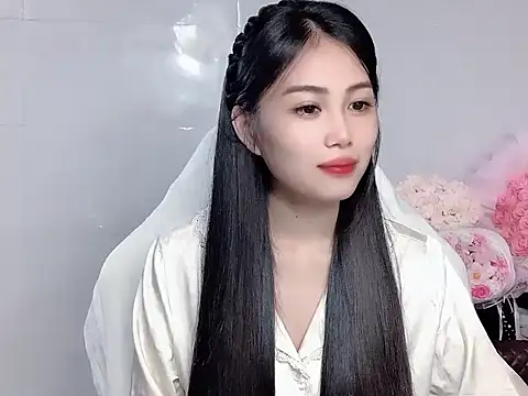 Thuy79 online show from March 9, 5:06 pm