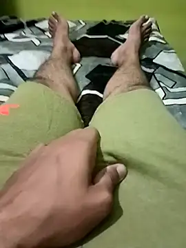 Snapshot of DrinkMeIn chatting on February 16, 4:14 pm DrinkMeIn online show from February 16, 4:14 pm