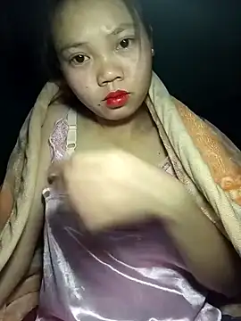 derylove  online show from February 7, 5:16 pm