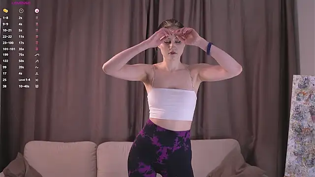 Snapshot of EdraFels chatting on February 5, 7:40 pm EdraFels online show from February 5, 7:40 pm