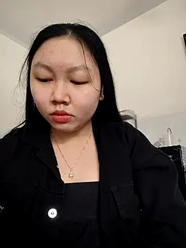 Snapshot of Heo_xxinhxx chatting on February 26, 3:27 am Heo xxinhxx online show from February 26, 3:27 am