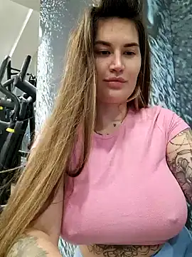 TattooGirlAlia online show from December 25, 6:19 pm