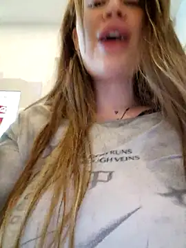 TattooGirlAlia online show from February 13, 1:15 pm