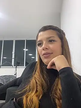 aryanseducao online show from February 11, 1:10 am