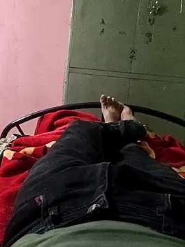 jesse pinkman99 online show from February 15, 5:09 pm