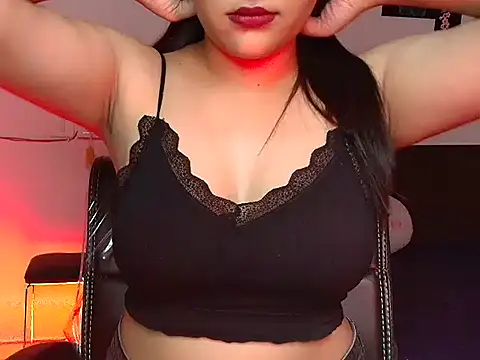 Snapshot of Silky_amrita chatting on May 6, 4:34 pm Silky amrita online show from May 6, 4:34 pm